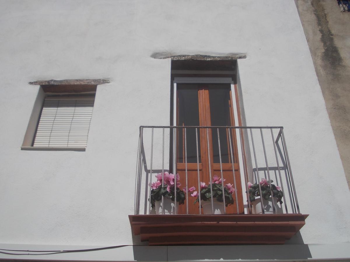 Casa De Pueblo Godall Экстерьер фото